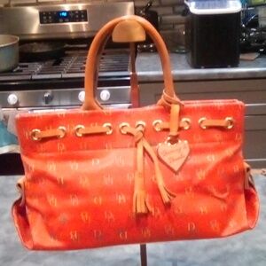 Dooney And Bourke Hot Pink Leather Satchel 🩷🩷🩷